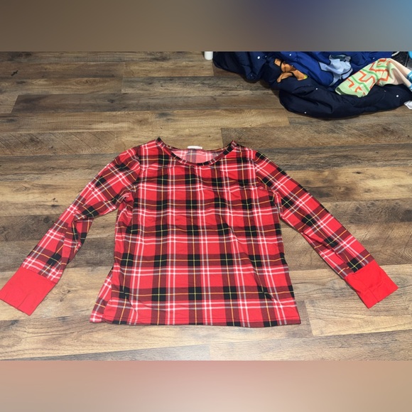 β¨ Shosho Red Plaid Pajama Set β¨ - Picture 6 of 7